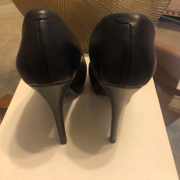 Shoes - Picture 2 of 3